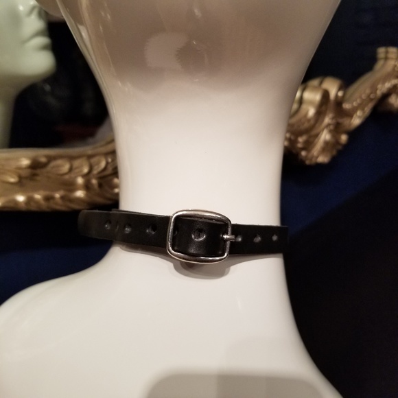 Leather collar / choker necklace - Picture 3 of 3